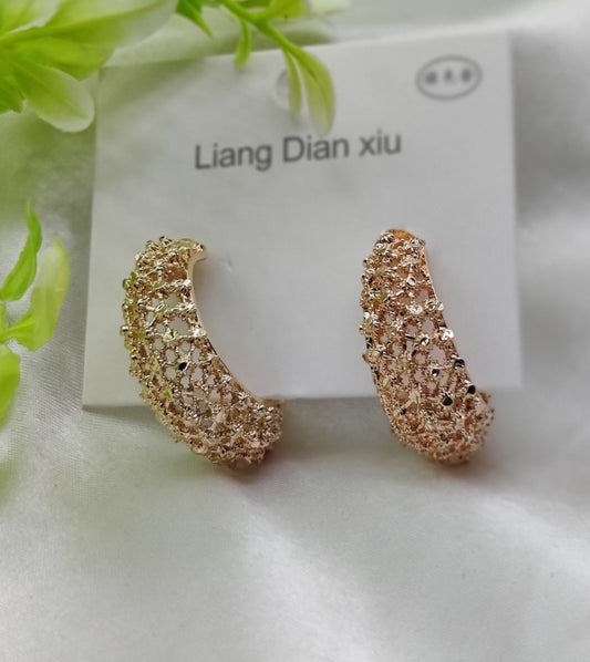 Imported Elegant Textured Hoop Earrings – Dazzling Gold Finish Earrings – Luxurious Gold Finish | Best Quality Artificial Earrings For Girls & Women